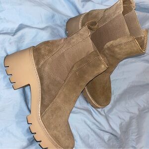 Dolce Vita Tan Heeled Boots